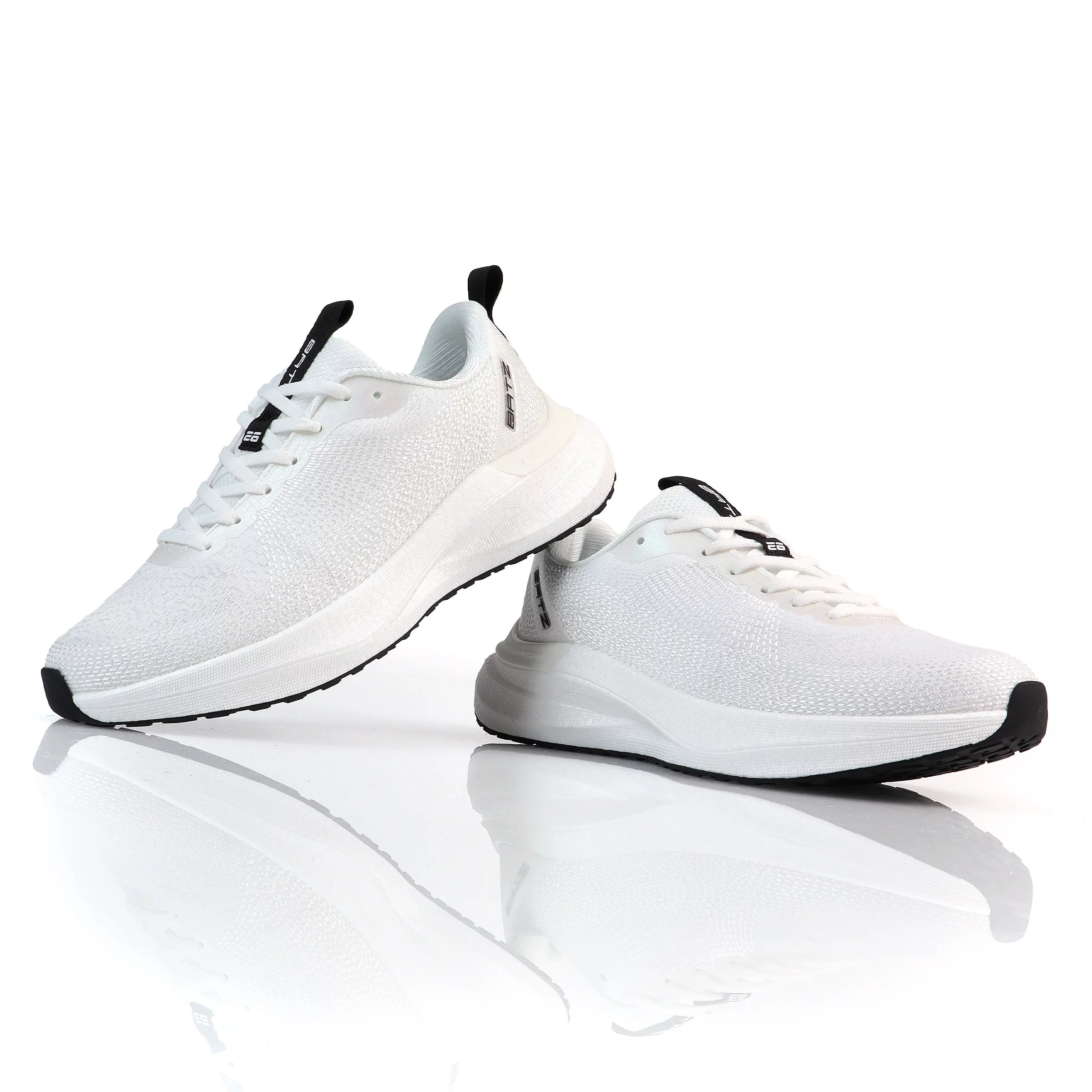 batz-energyfoam2-white-black-2400x2400-3