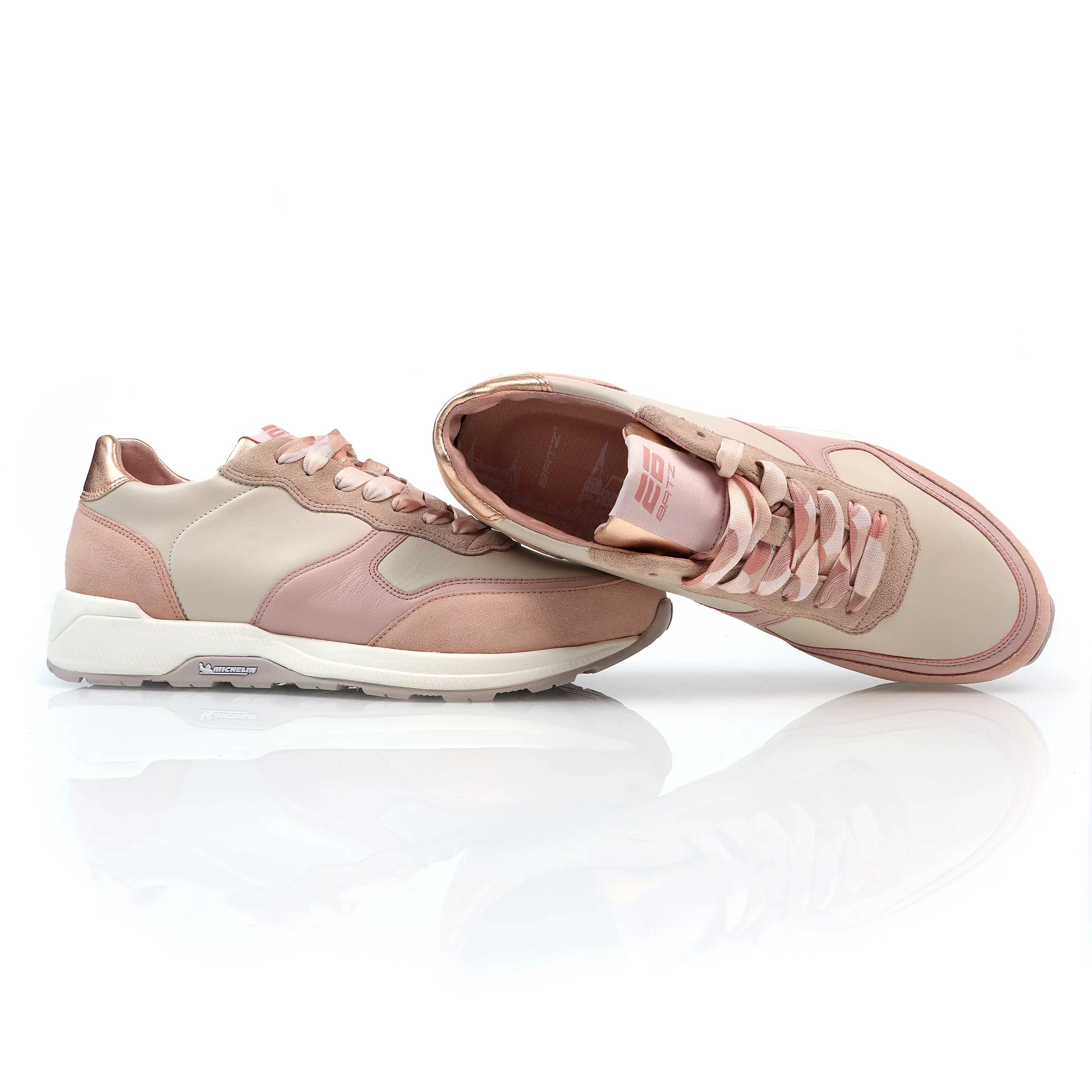 batz-lunar-primrose-2400x2400-3